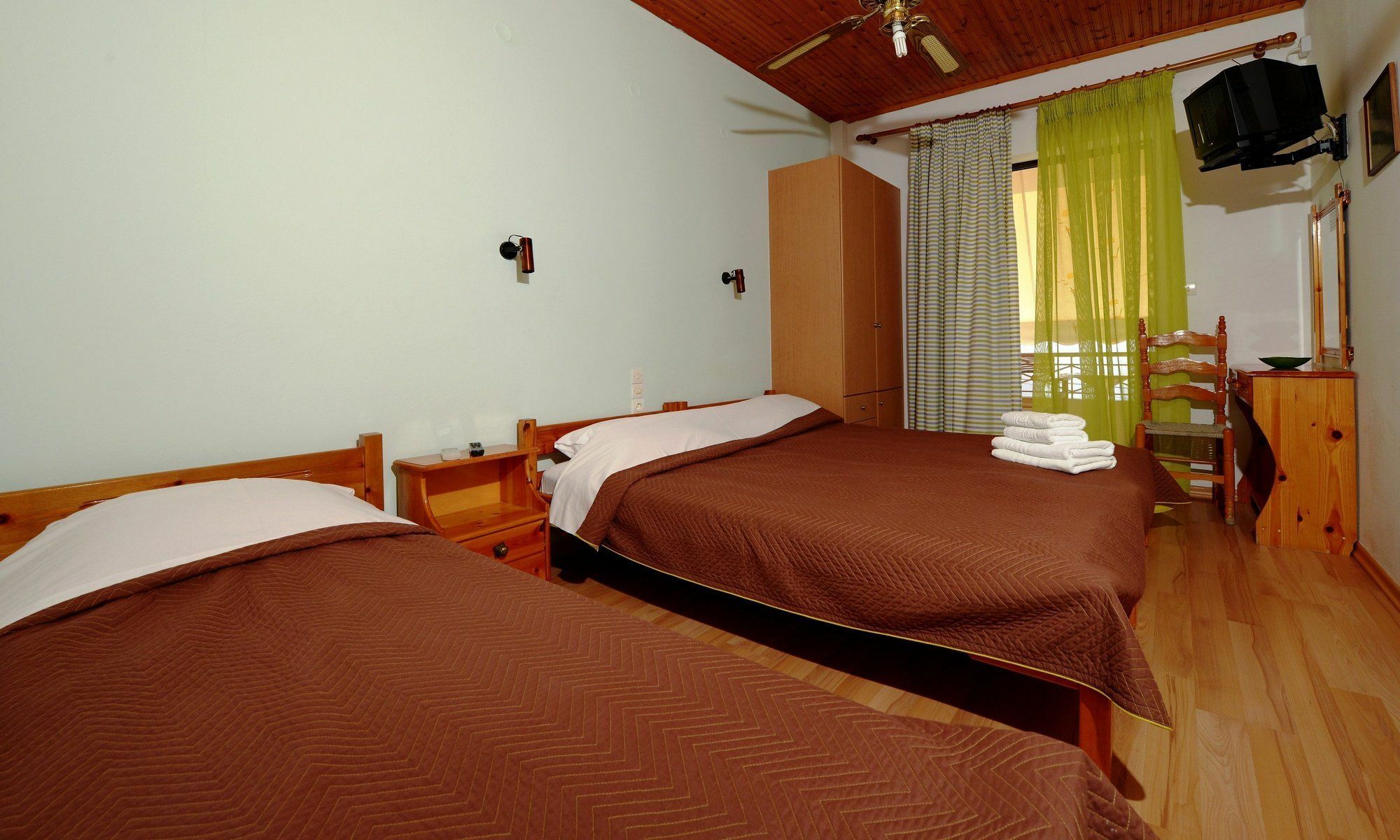 Ília Pharos Rooms المظهر الخارجي الصورة